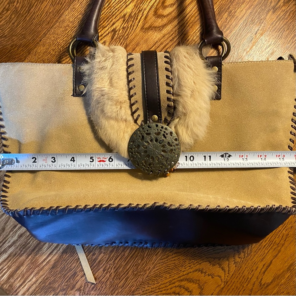 Nicole Lee Collection Tan and Brown Bag - Picture 10 of 16